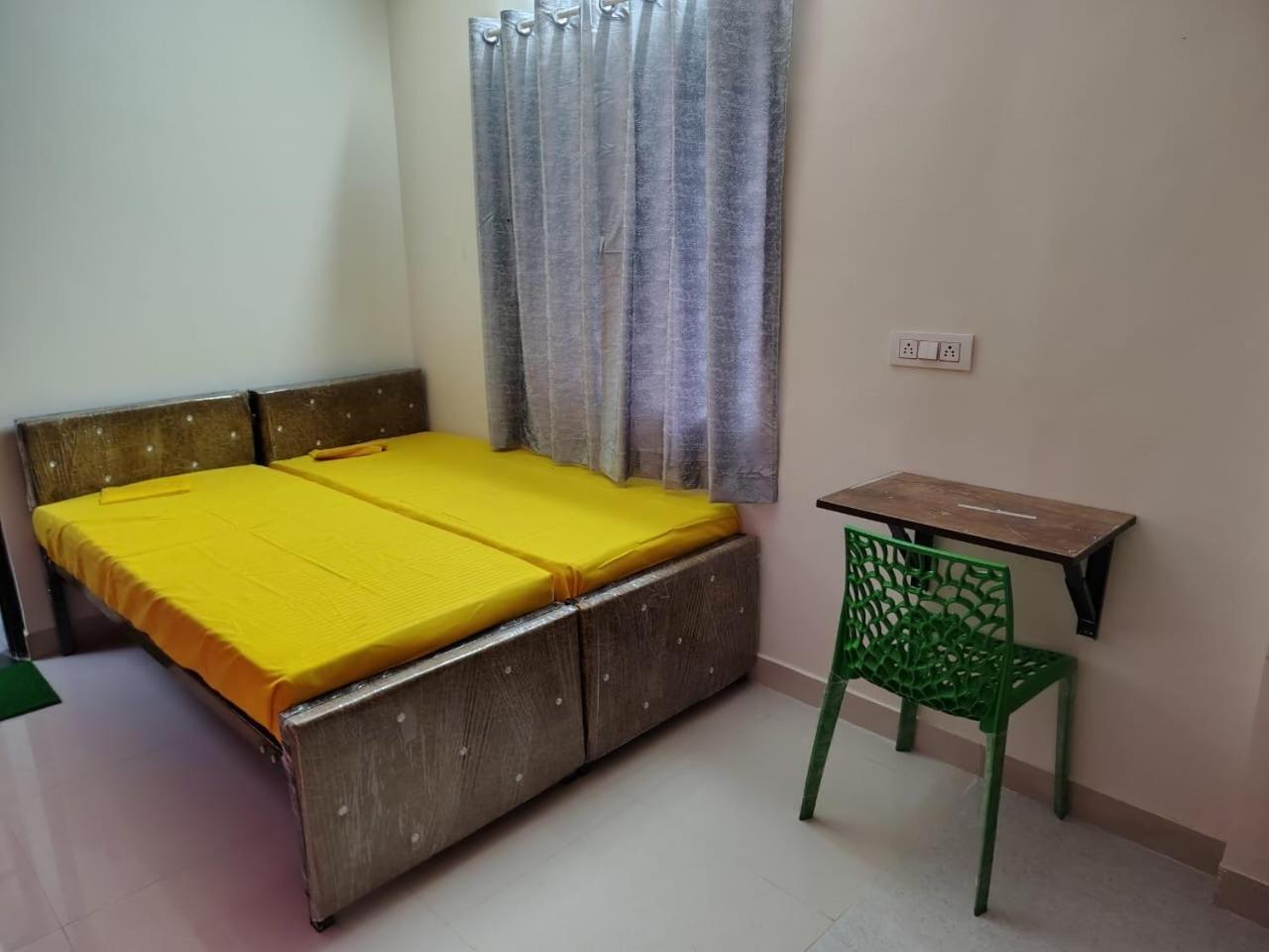 A Pousada Sai Priya Coliving 2 Bangalore Exterior foto